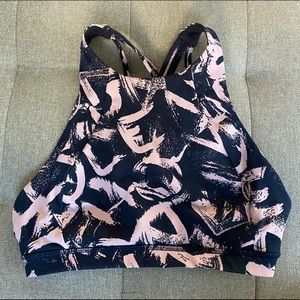 Lululemon Free To Be Serene Bra High Neck